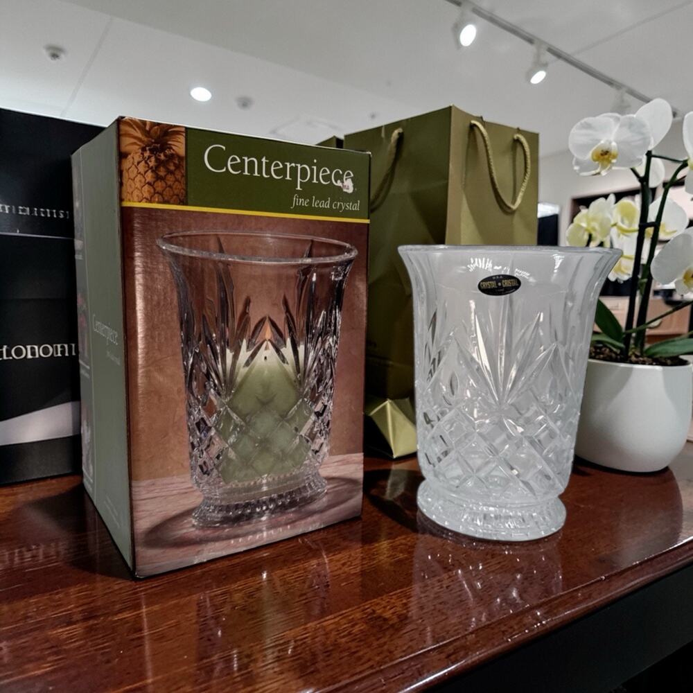 DePlomb Lead Cut Crystal Vase Pineapple Floral Diamond Design 24% VTG USA 7.5"